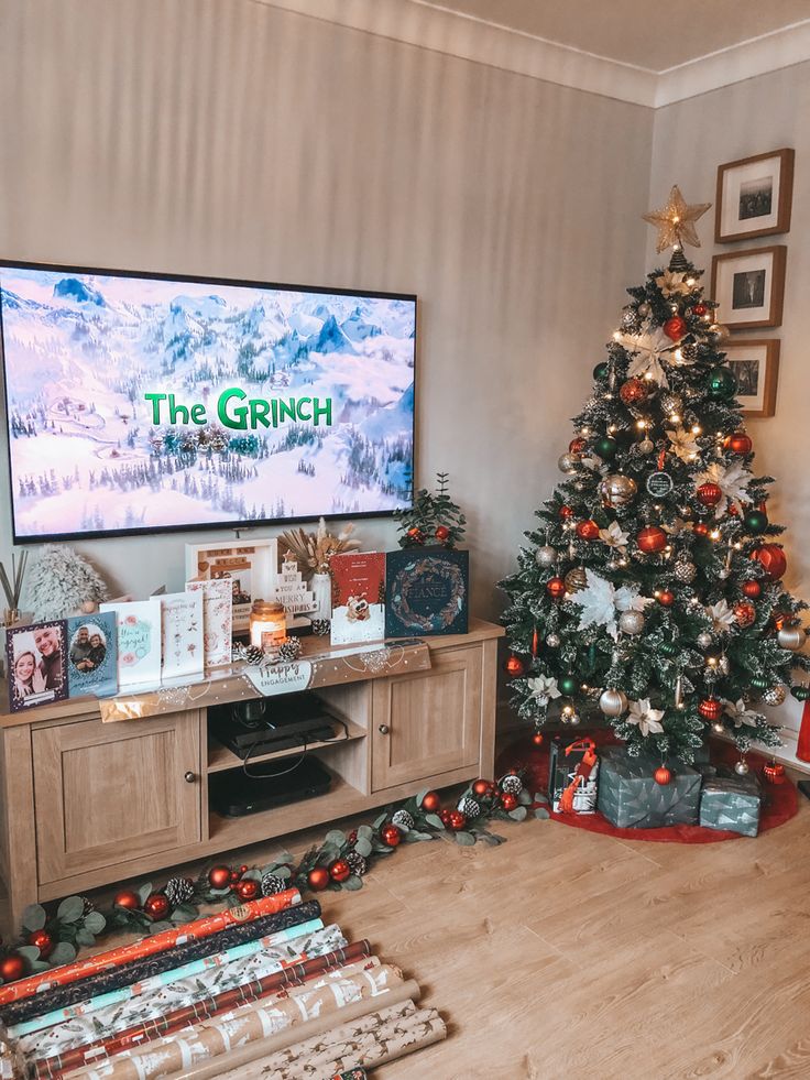 Christmas Movies to Watch The Grinch