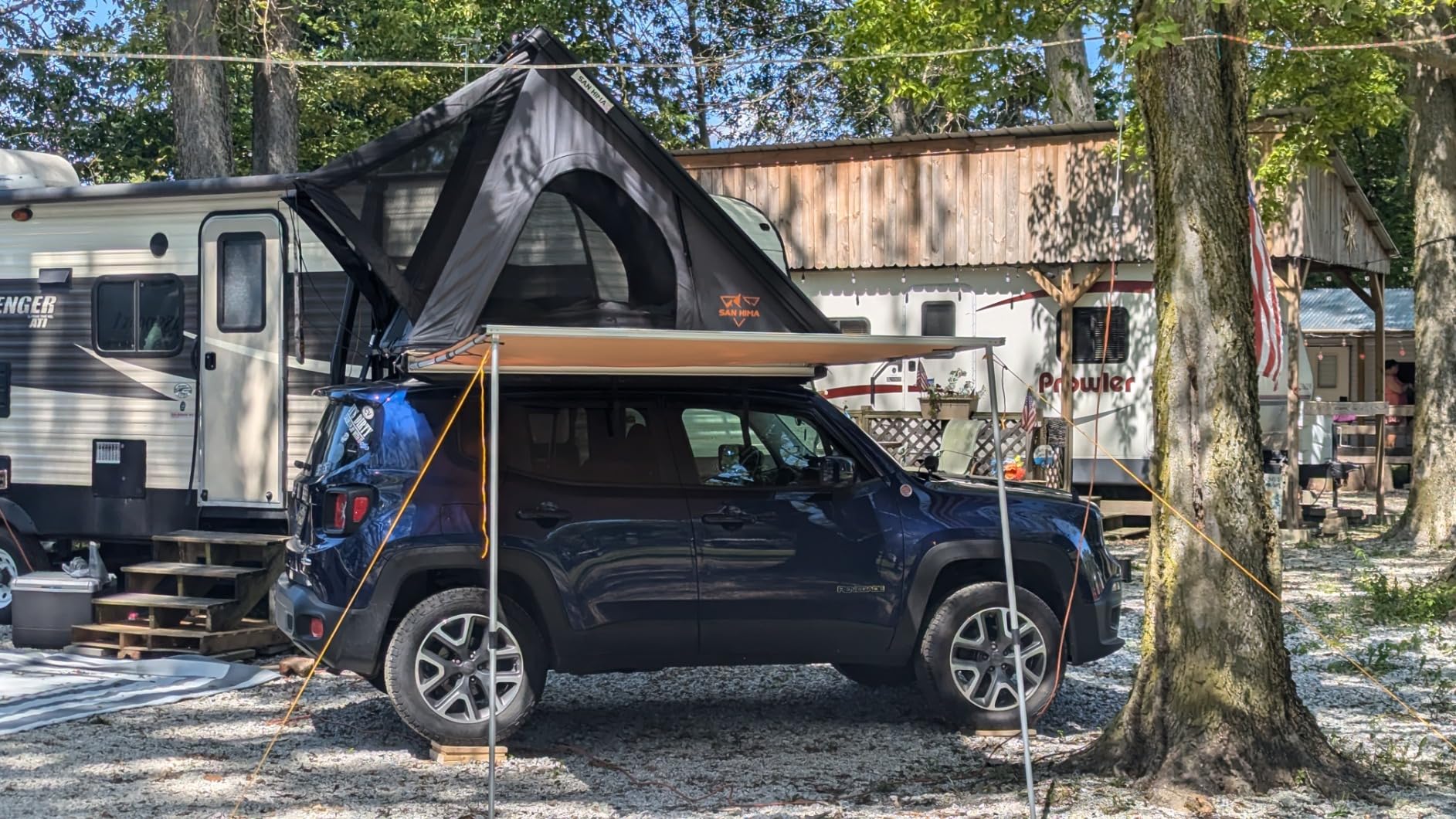 hard shell roof top tent