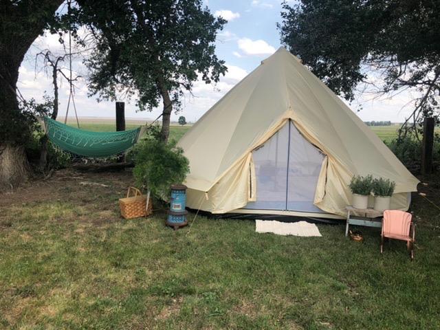 Glamping tent luxury outside